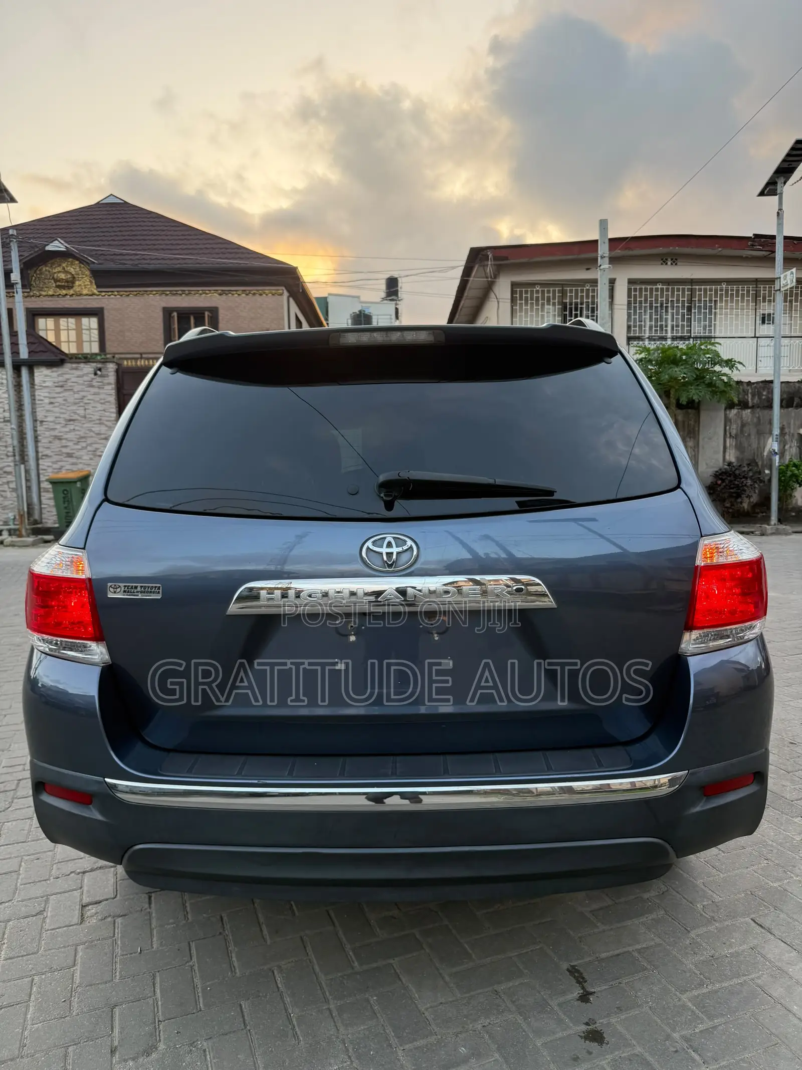 Toyota Highlander Limited 2012 Blue