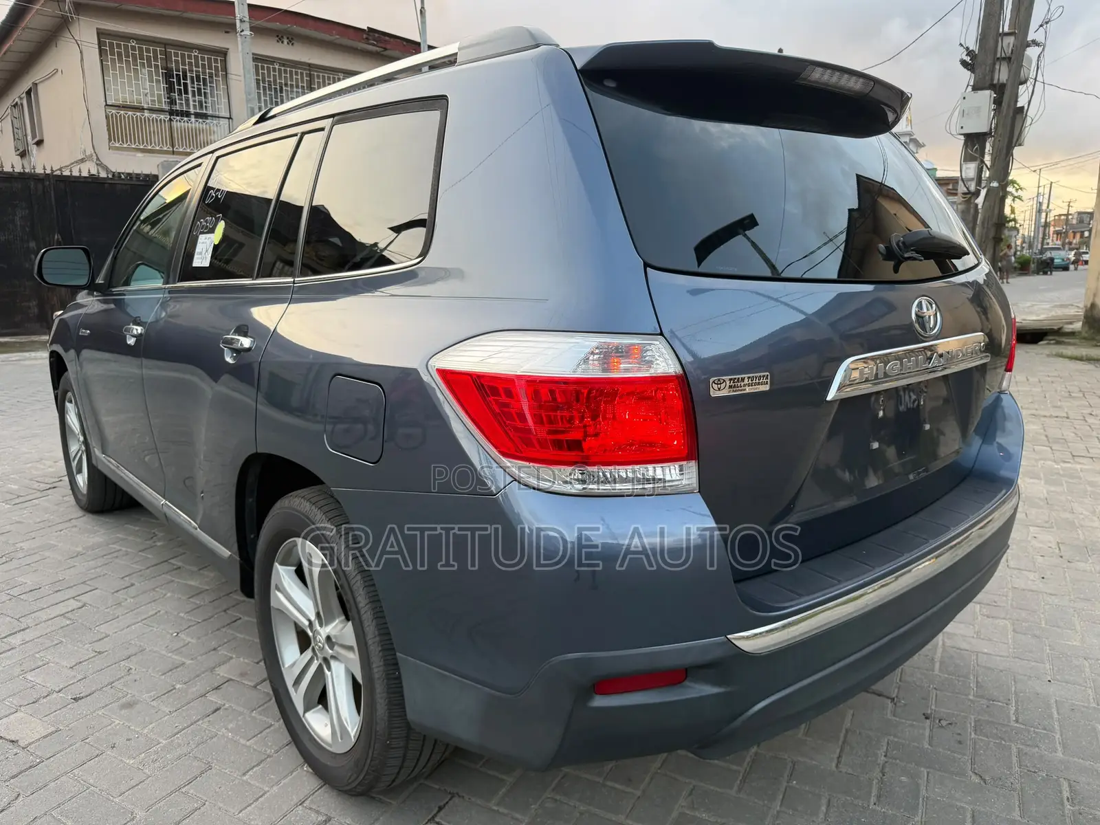 Toyota Highlander Limited 2012 Blue