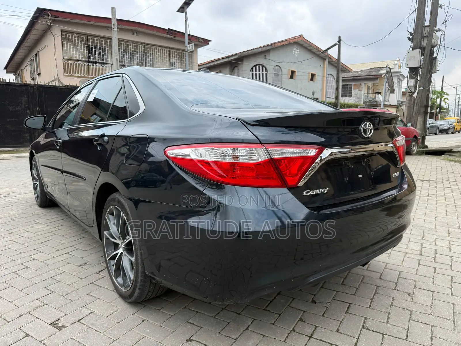 Toyota Camry SE 4dr Sedan (2.5L 4cyl 6A) 2016 Blue