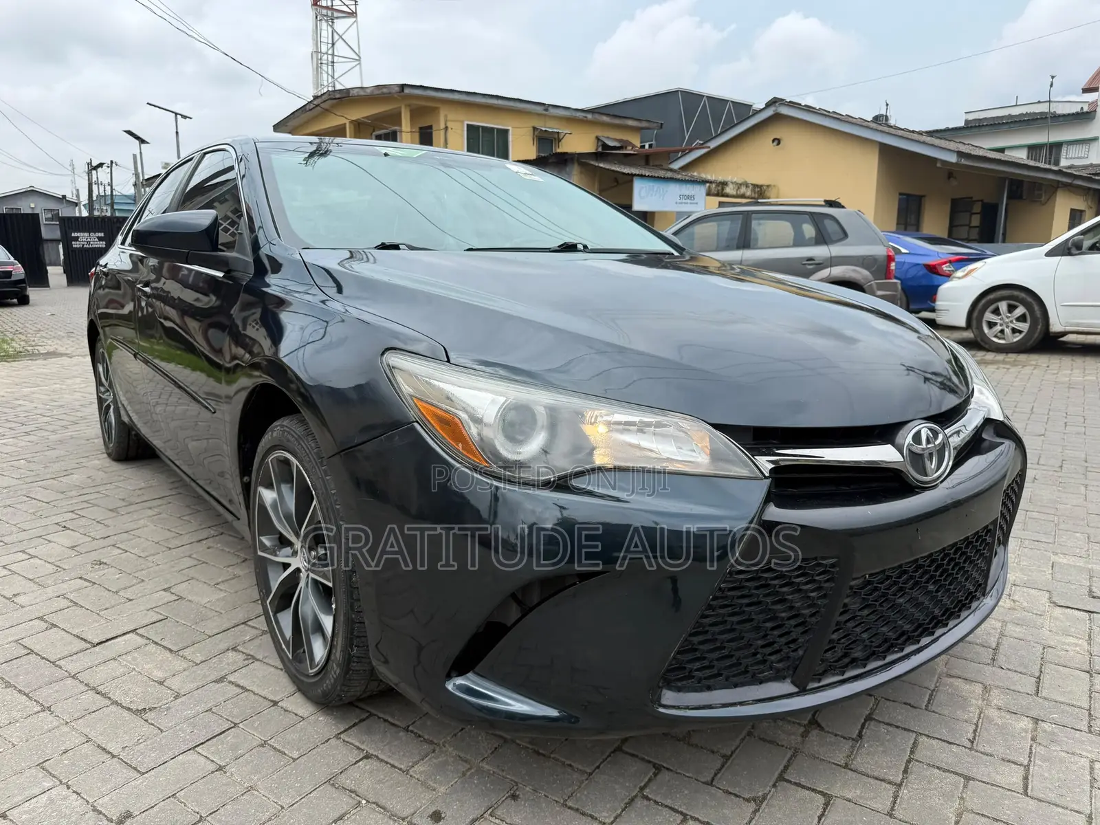 Toyota Camry SE 4dr Sedan (2.5L 4cyl 6A) 2016 Blue