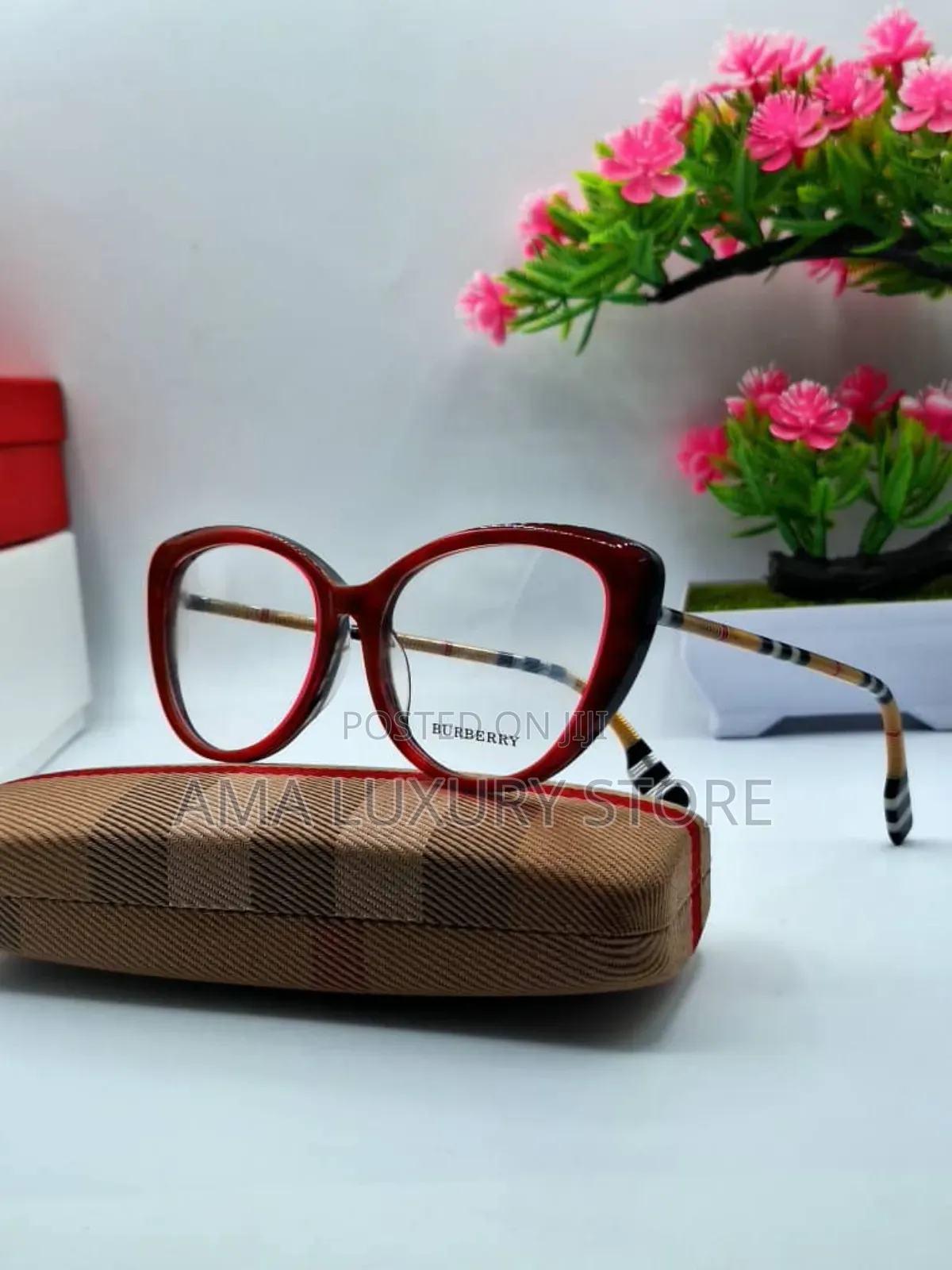 Burberry Luxury Female Glasses – Trendy, Stylish Premium Quality