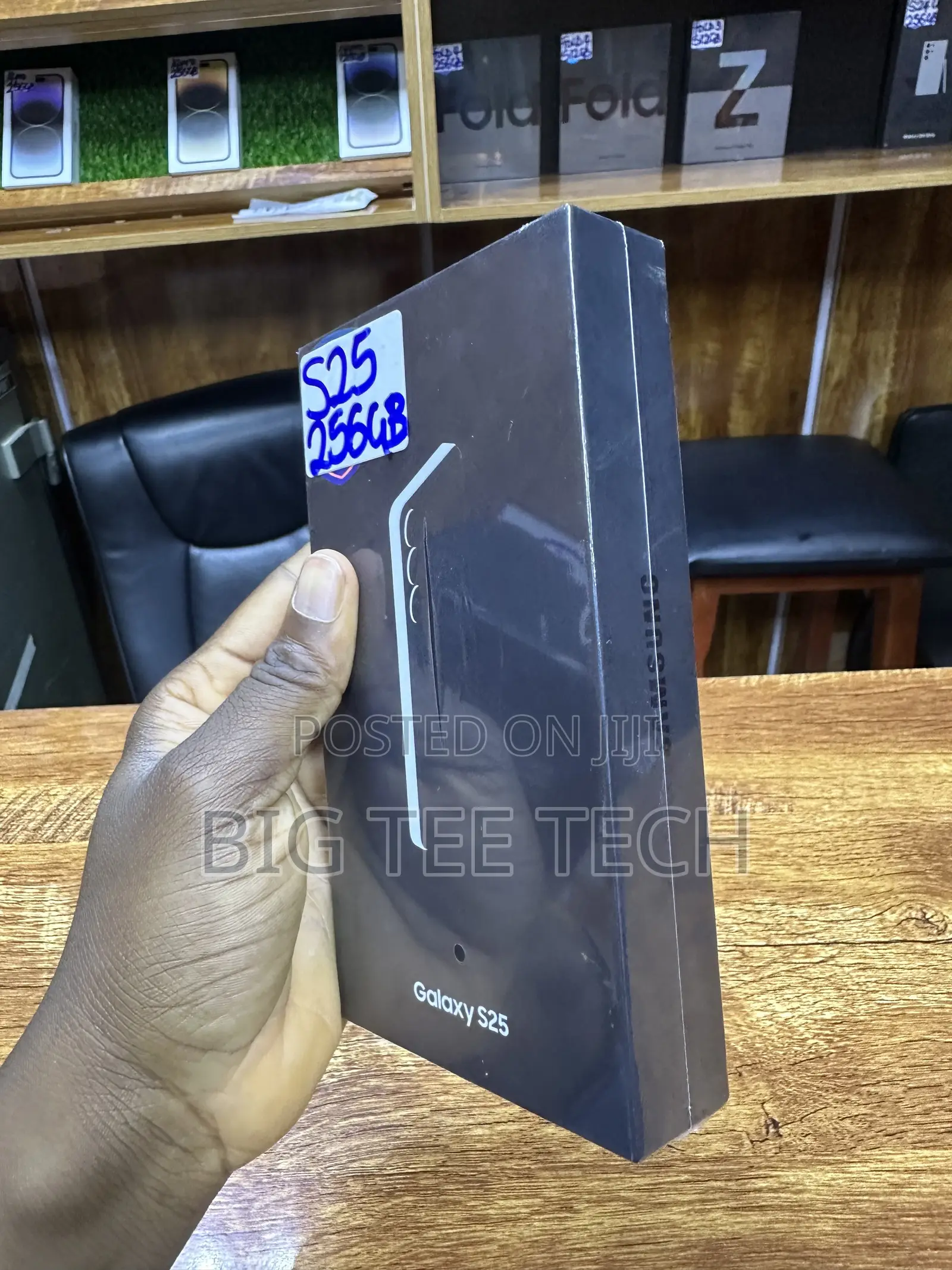 New Samsung Galaxy S25 256 GB Blue