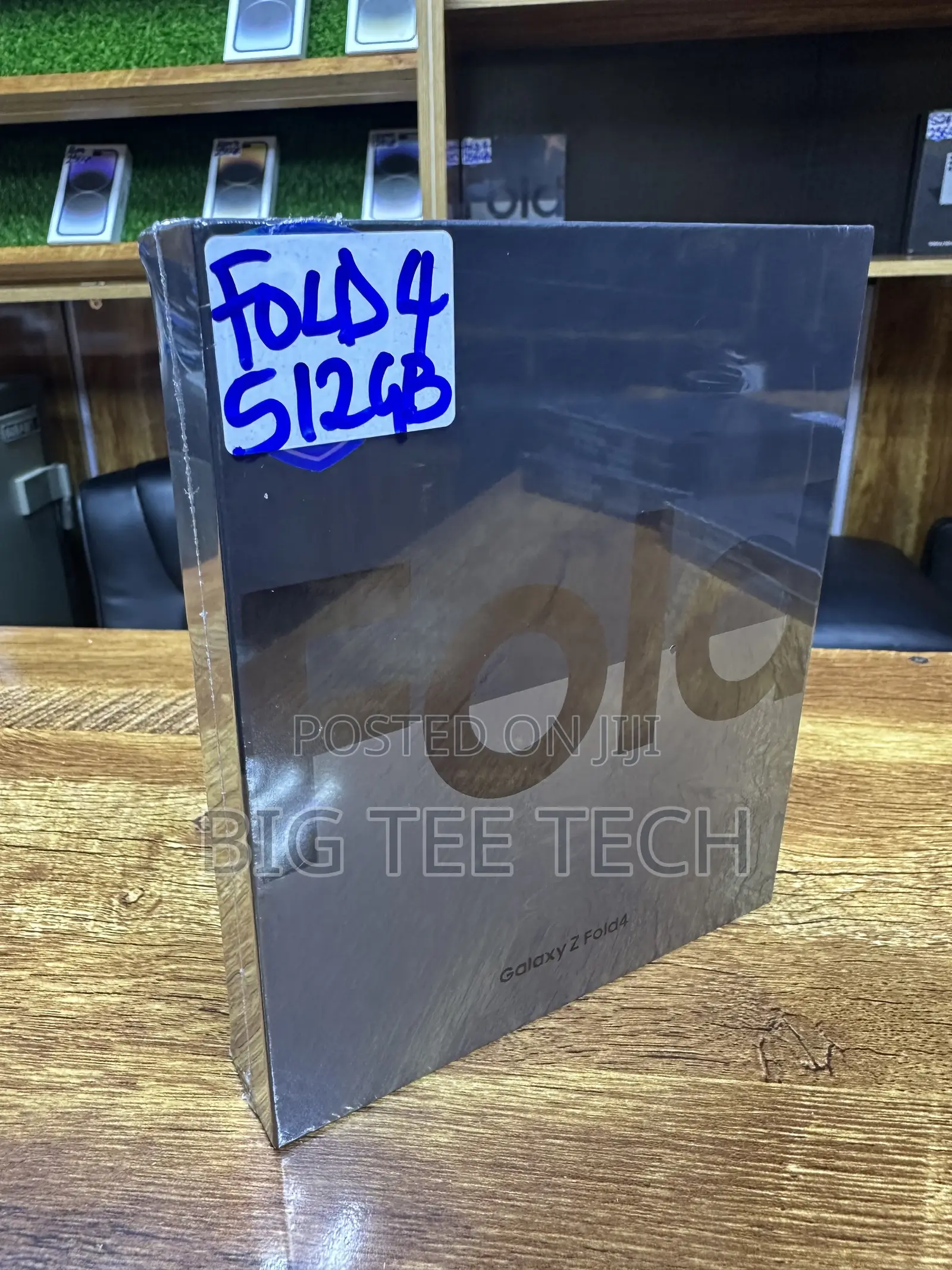 New Samsung Galaxy Z Fold4 512 GB Black