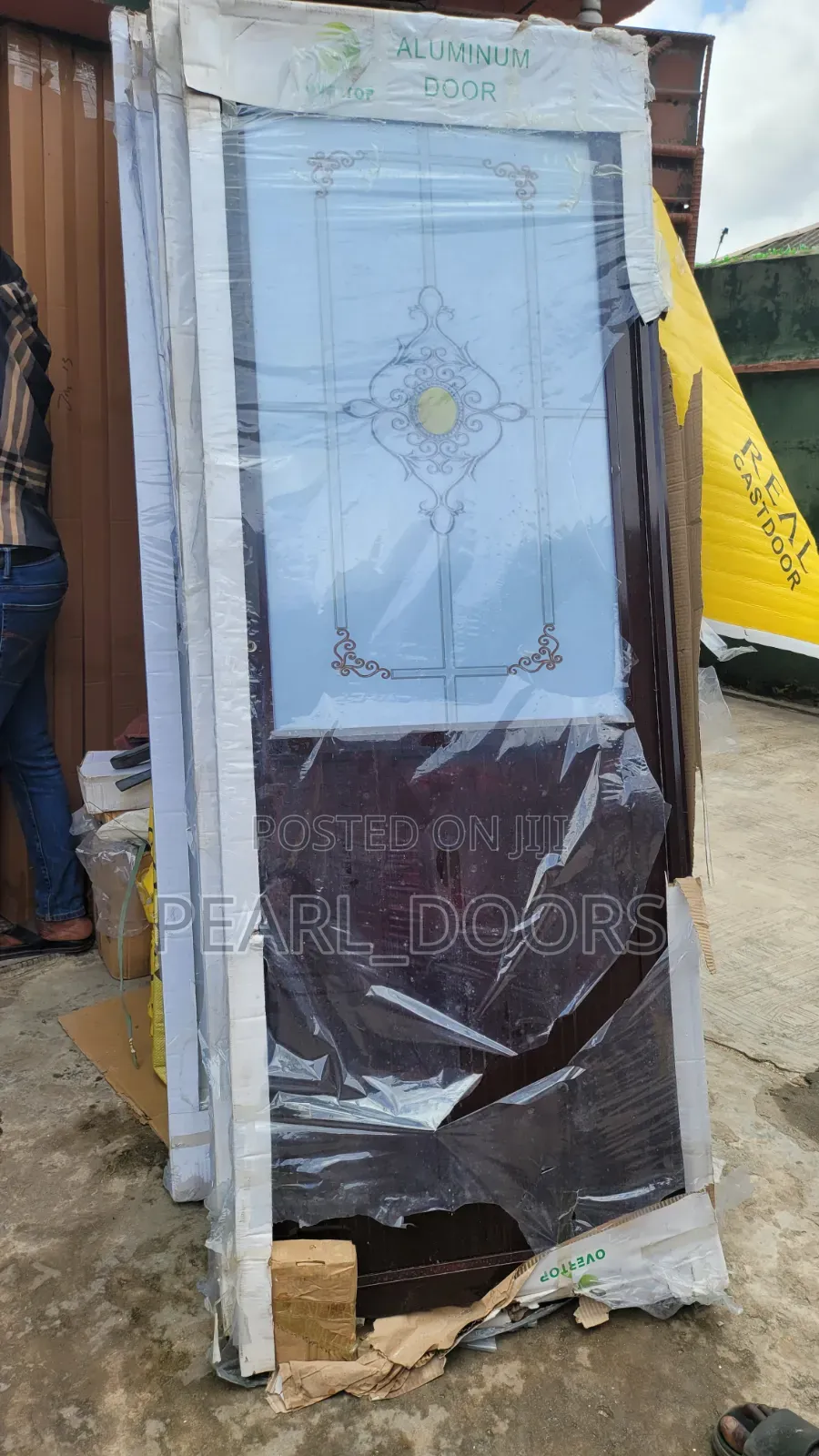 Water Resistant Antitrust Toilet Door