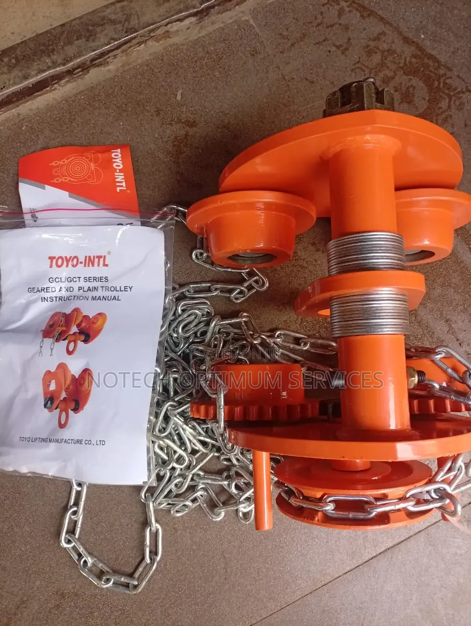Toyo Geared Trolley 1ton