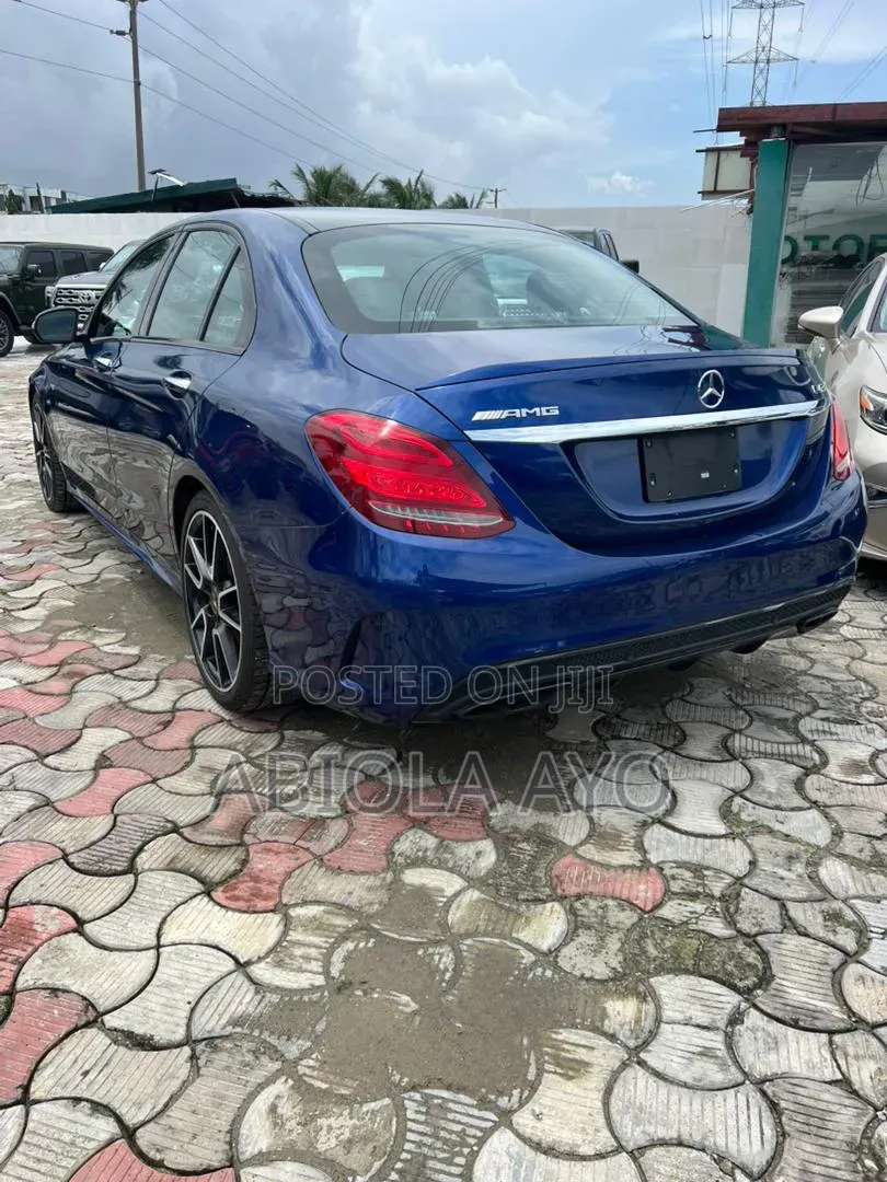 Mercedes-Benz C43 2018 Blue
