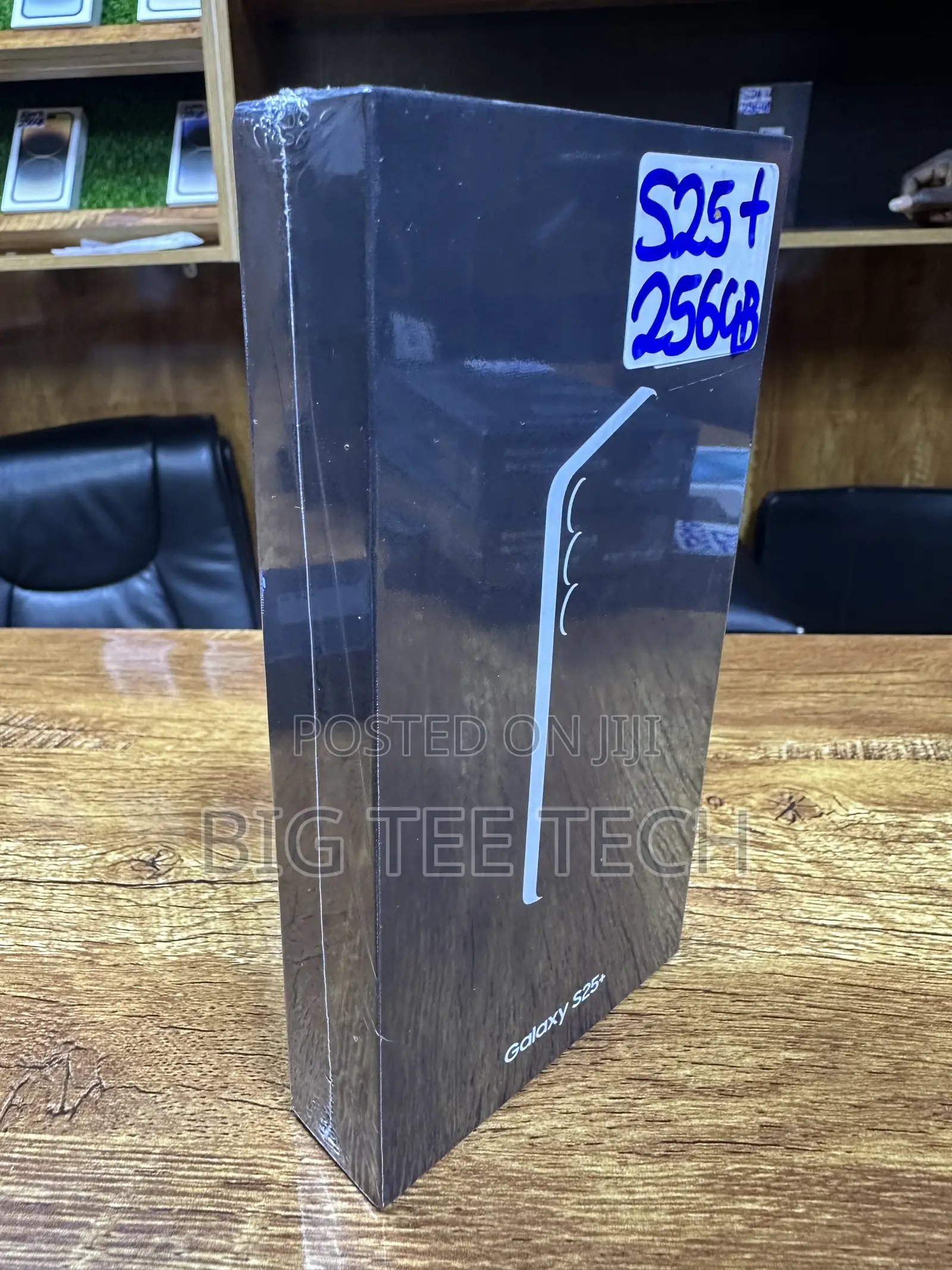 New Samsung Galaxy S25+ 256 GB Silver