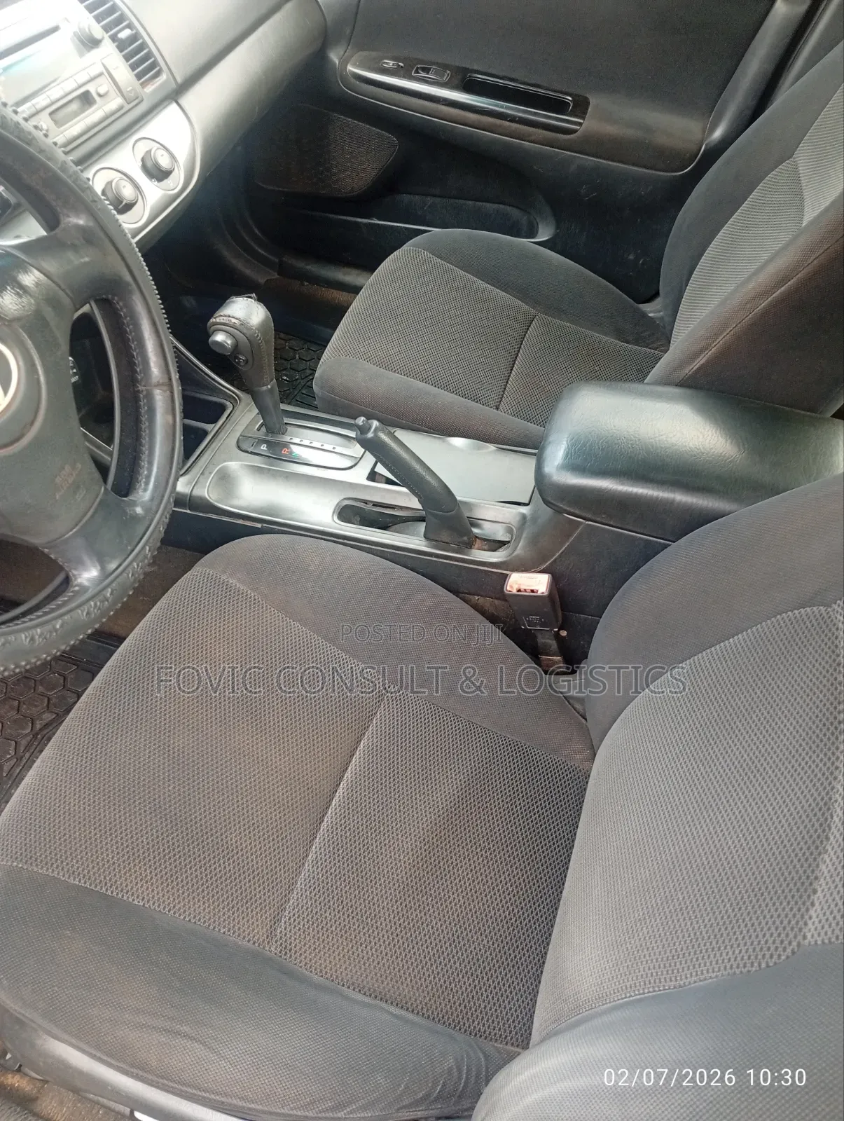Toyota Camry LE 4dr Sedan (2.4L 4cyl 5A) 2005 Gray