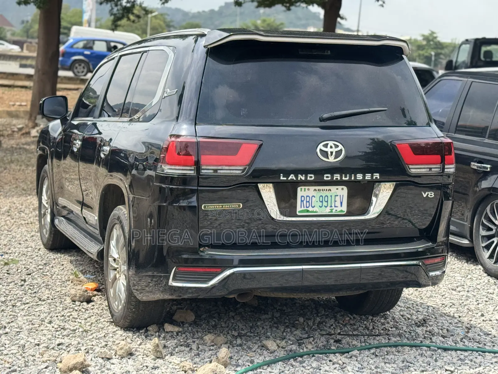 Toyota Land Cruiser 4.5 V8 GX-R 2014 Black