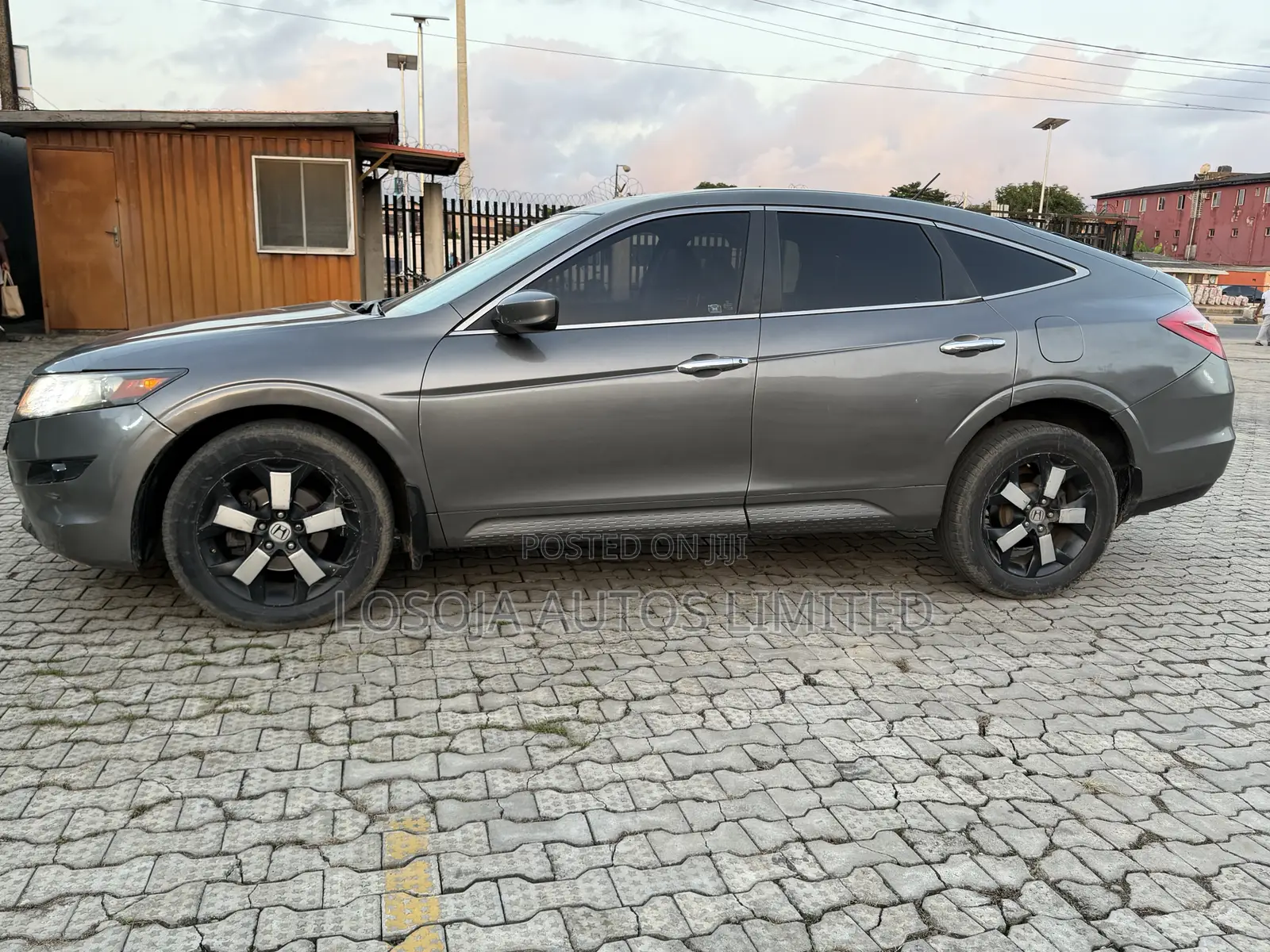 Honda Crosstour 3.5 FWD 2012 Gray