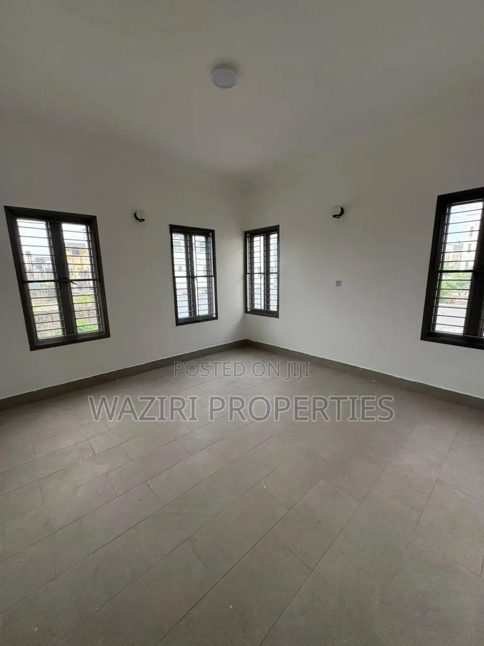 4bdrm Duplex in Victoria Island for rent