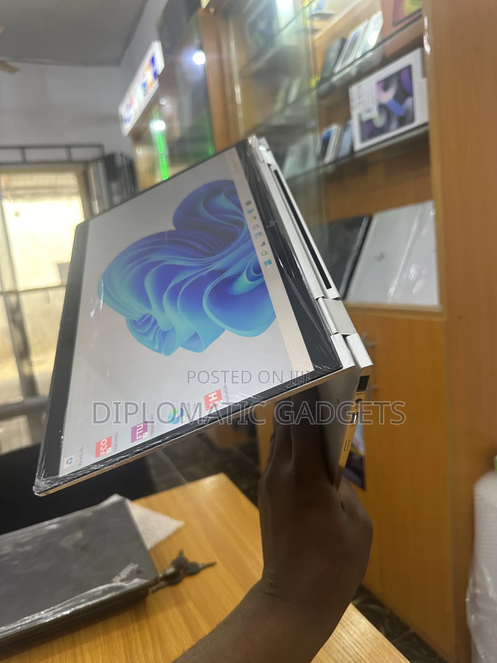 Laptop HP EliteBook x360 1030 G4 16GB Intel Core i7 SSD 256GB
