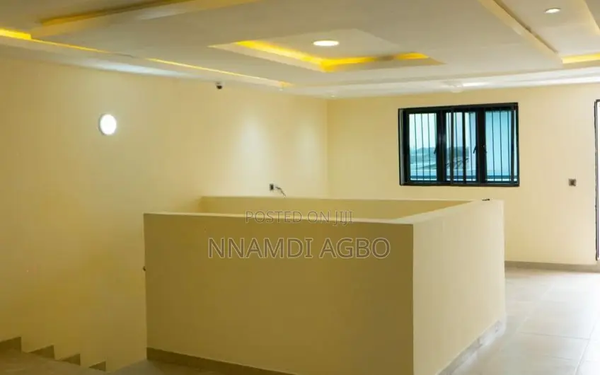 4bdrm Duplex in Off Lekki-Epe Expressway for sale