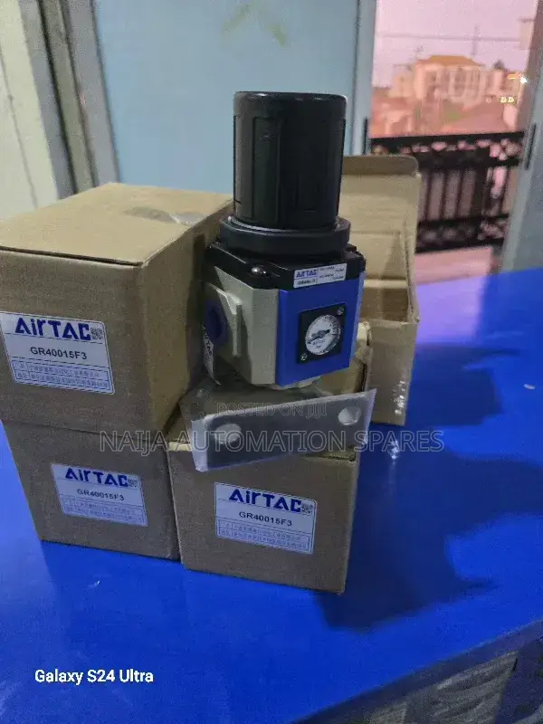 Gr400-15 - 0 - 10bar | Pneumatic Pressure Regulator Valve | Airtac
