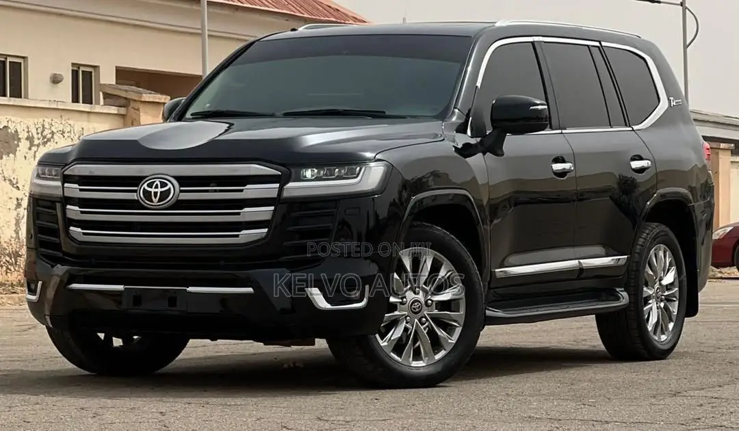 Toyota Land Cruiser 2025 Black