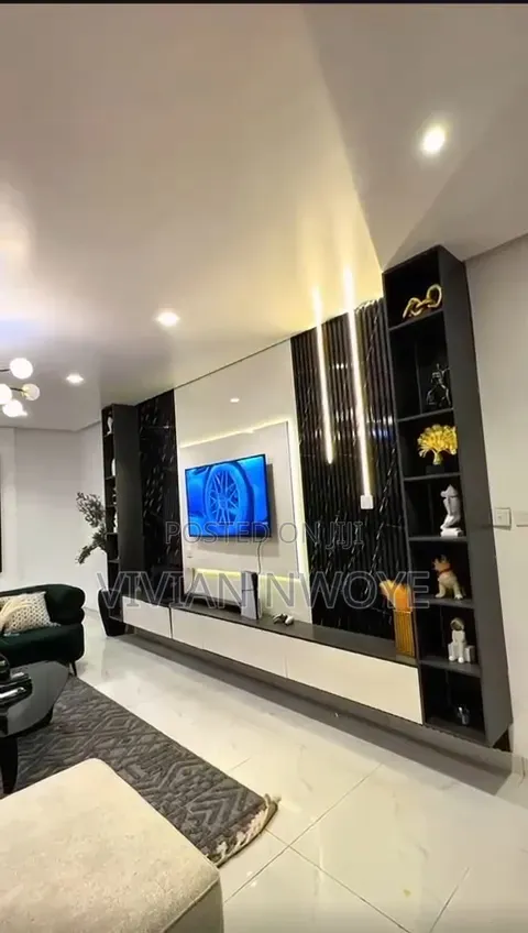Furnished 2bdrm Maisonette in Lekki Phase 1 for rent