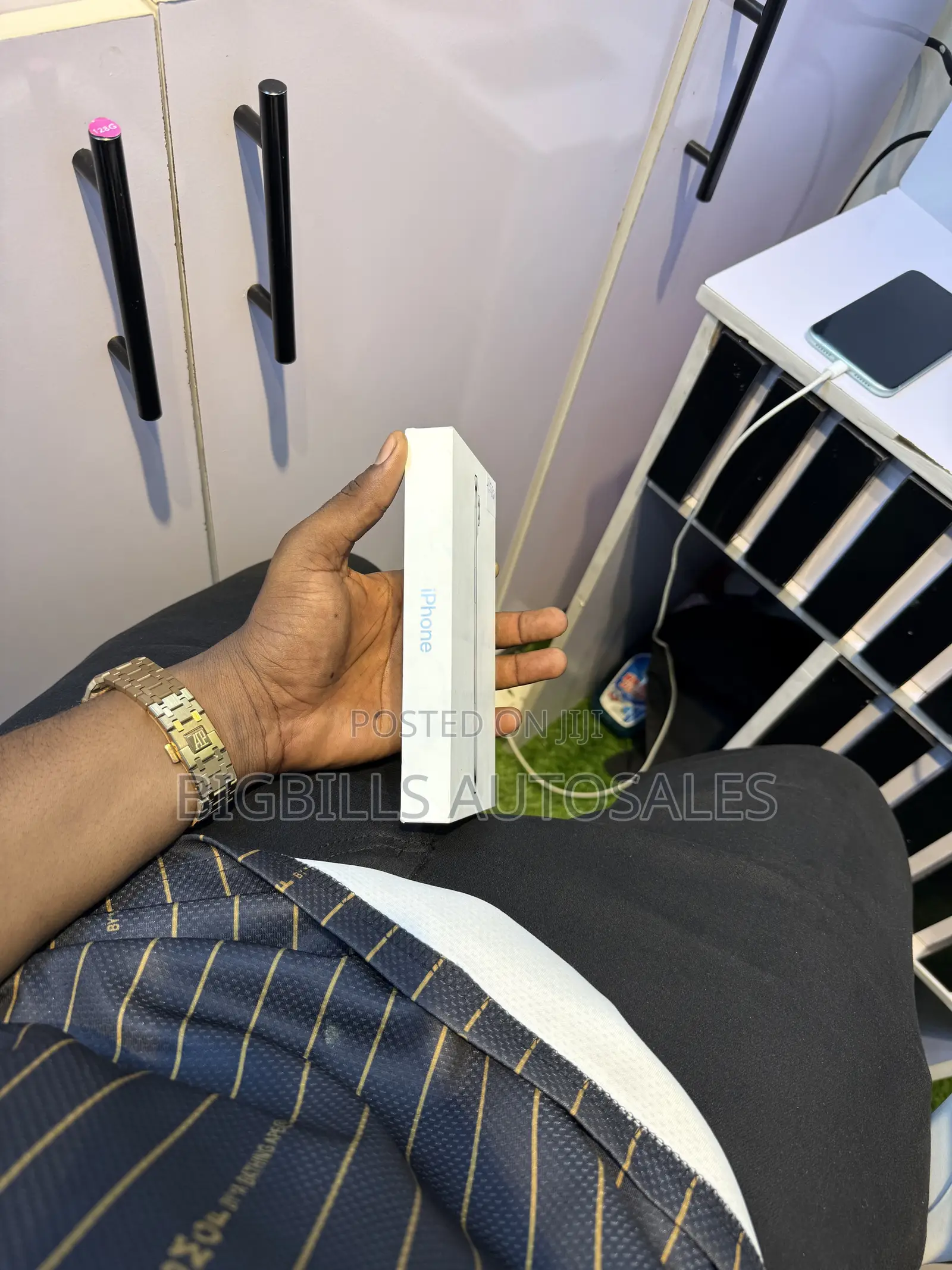 New Apple iPhone 17e 256 GB White