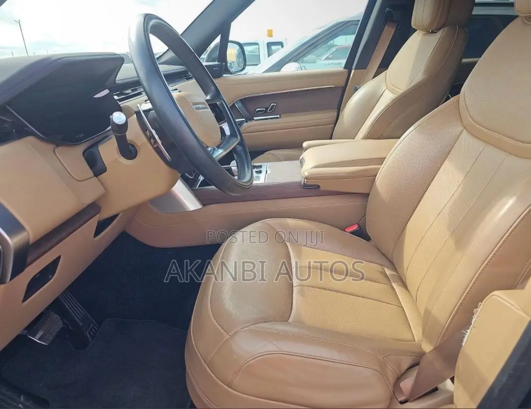 Land Rover Range Rover Vogue 2023 Black