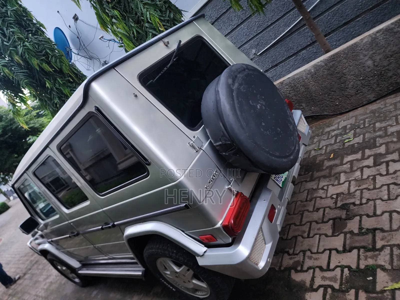 Mercedes-Benz G-Class 2005 Gold