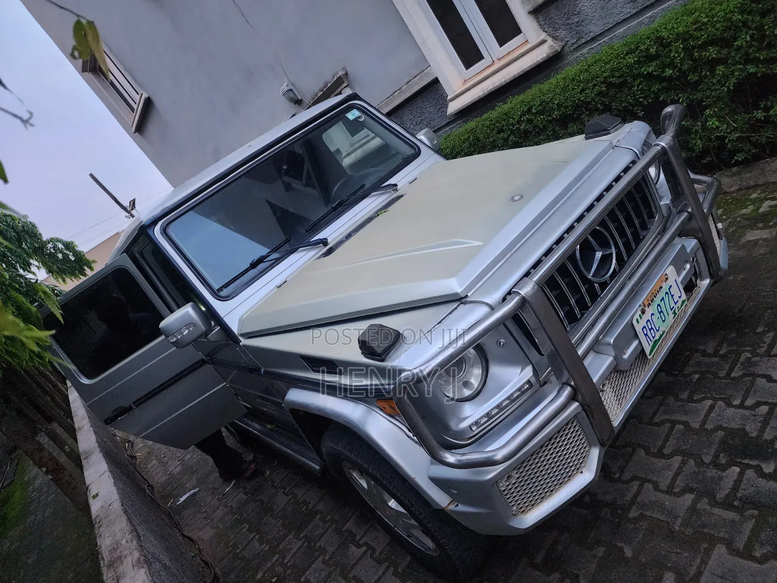 Mercedes-Benz G-Class 2005 Gold