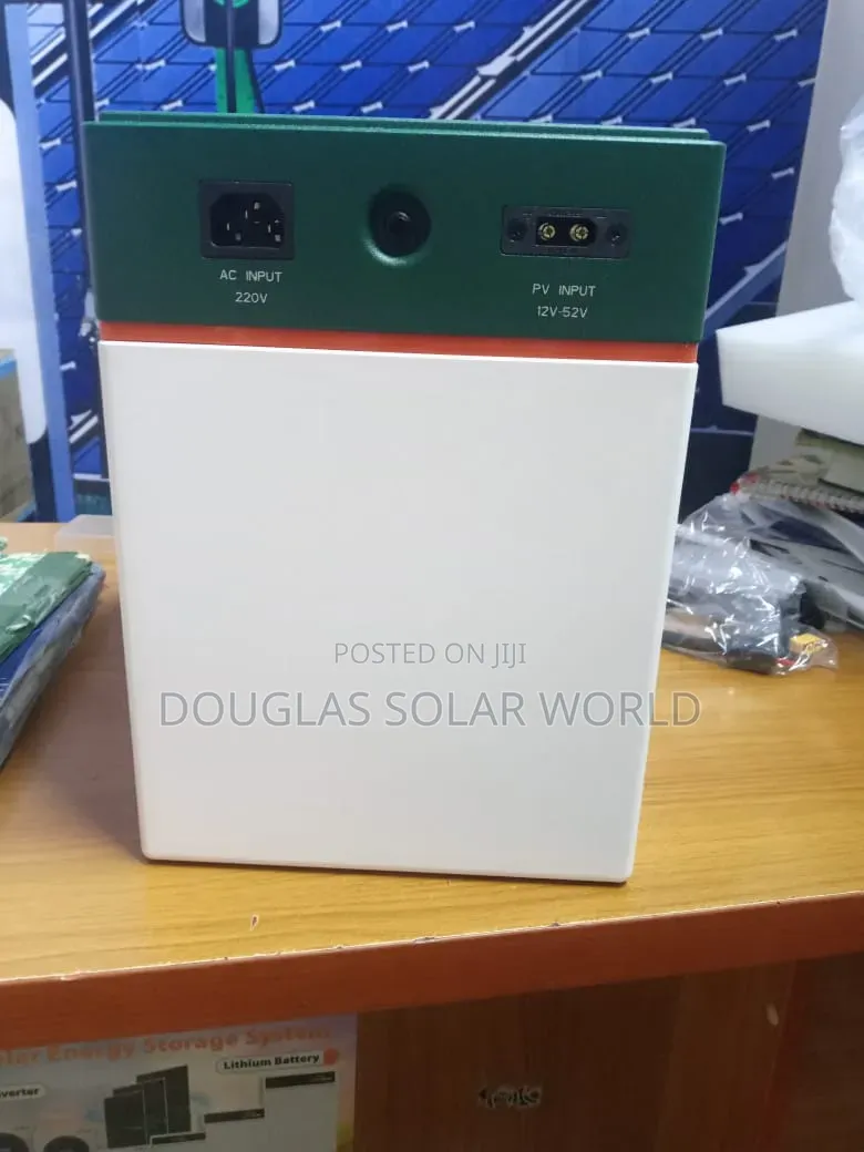 Cola 2000 2kwh/1000w All-in-One Solar Generator