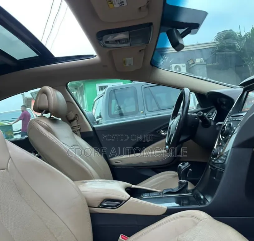 Hyundai Azera 3.3L 2013 Silver