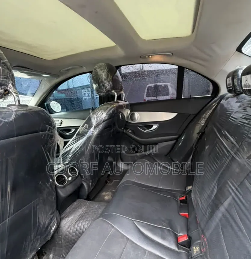 Mercedes-Benz C300 2016 White