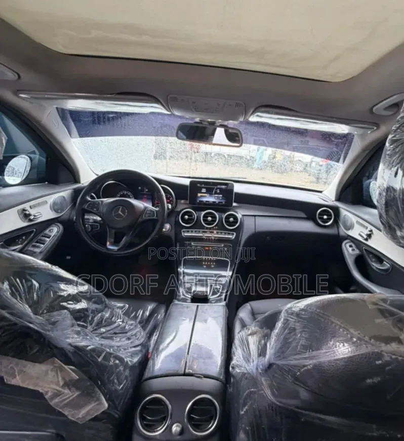 Mercedes-Benz C300 2016 White