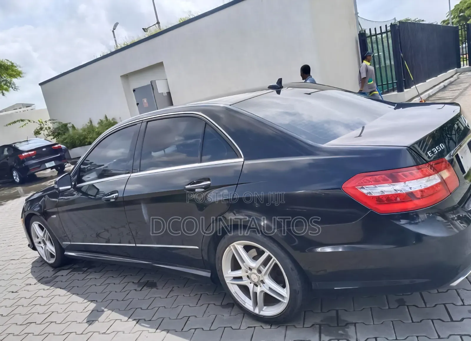 Mercedes-Benz E350 2012 Black