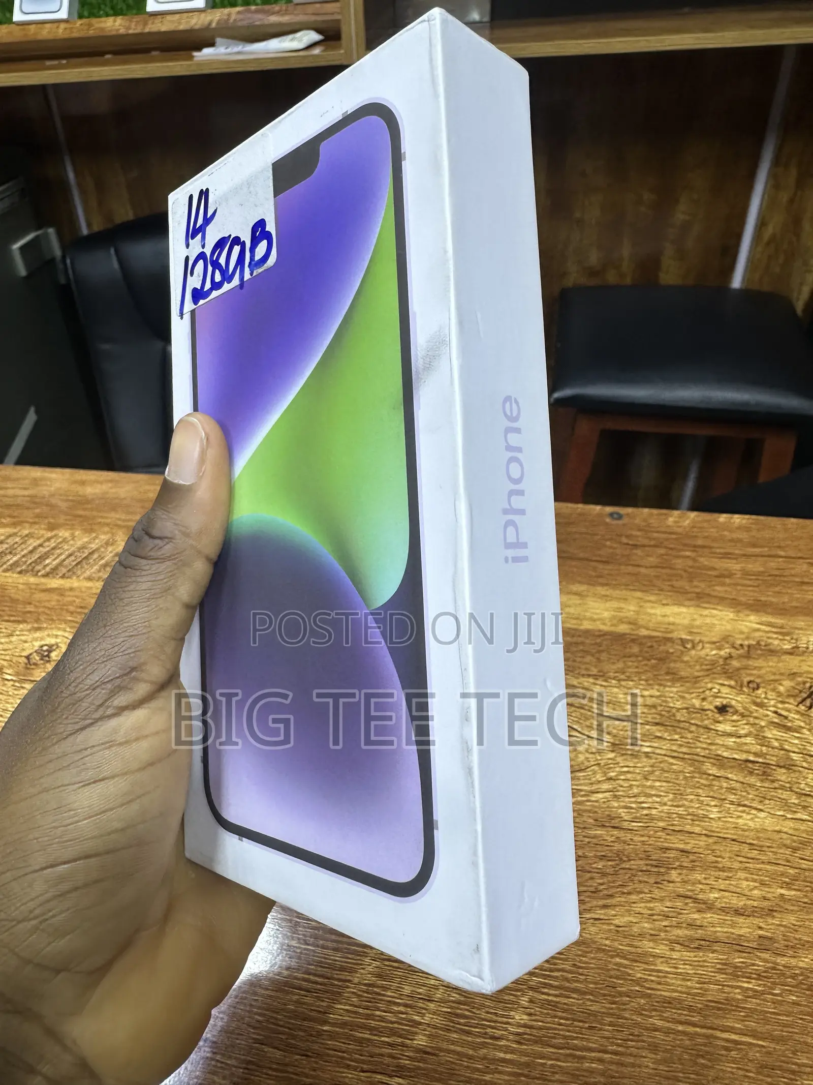 New Apple iPhone 14 128 GB Purple