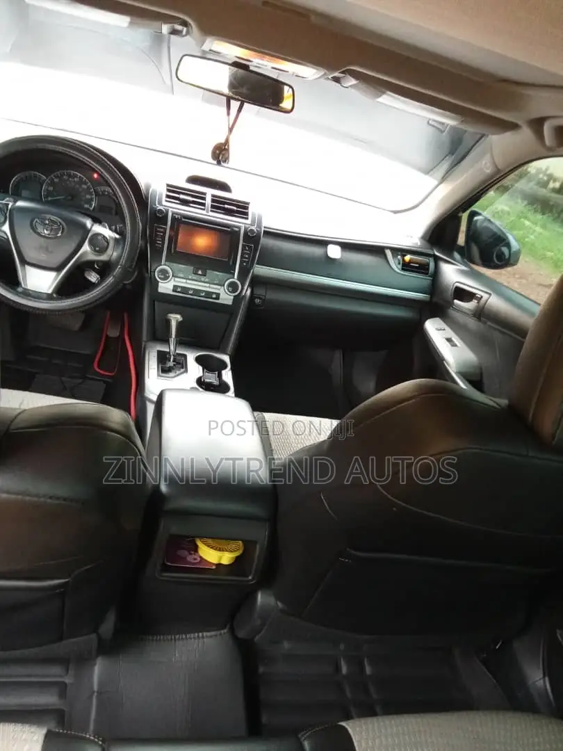 Toyota Camry 2013 Gray