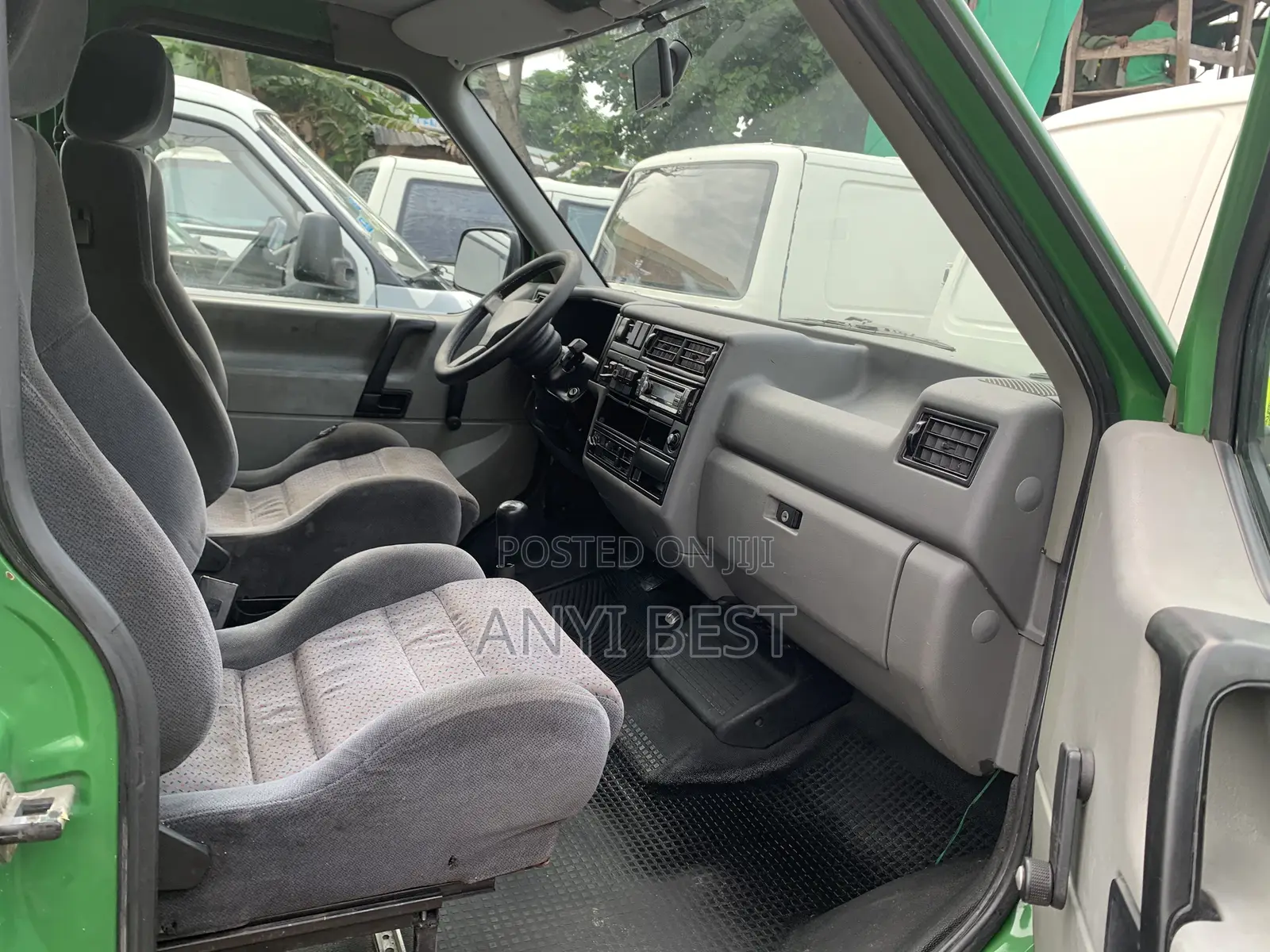 Volkswagen Transporter 2007 Green