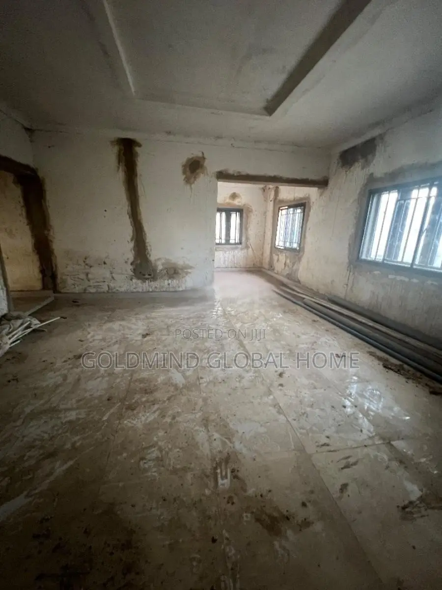 3bdrm Bungalow in Lugbe District. for sale