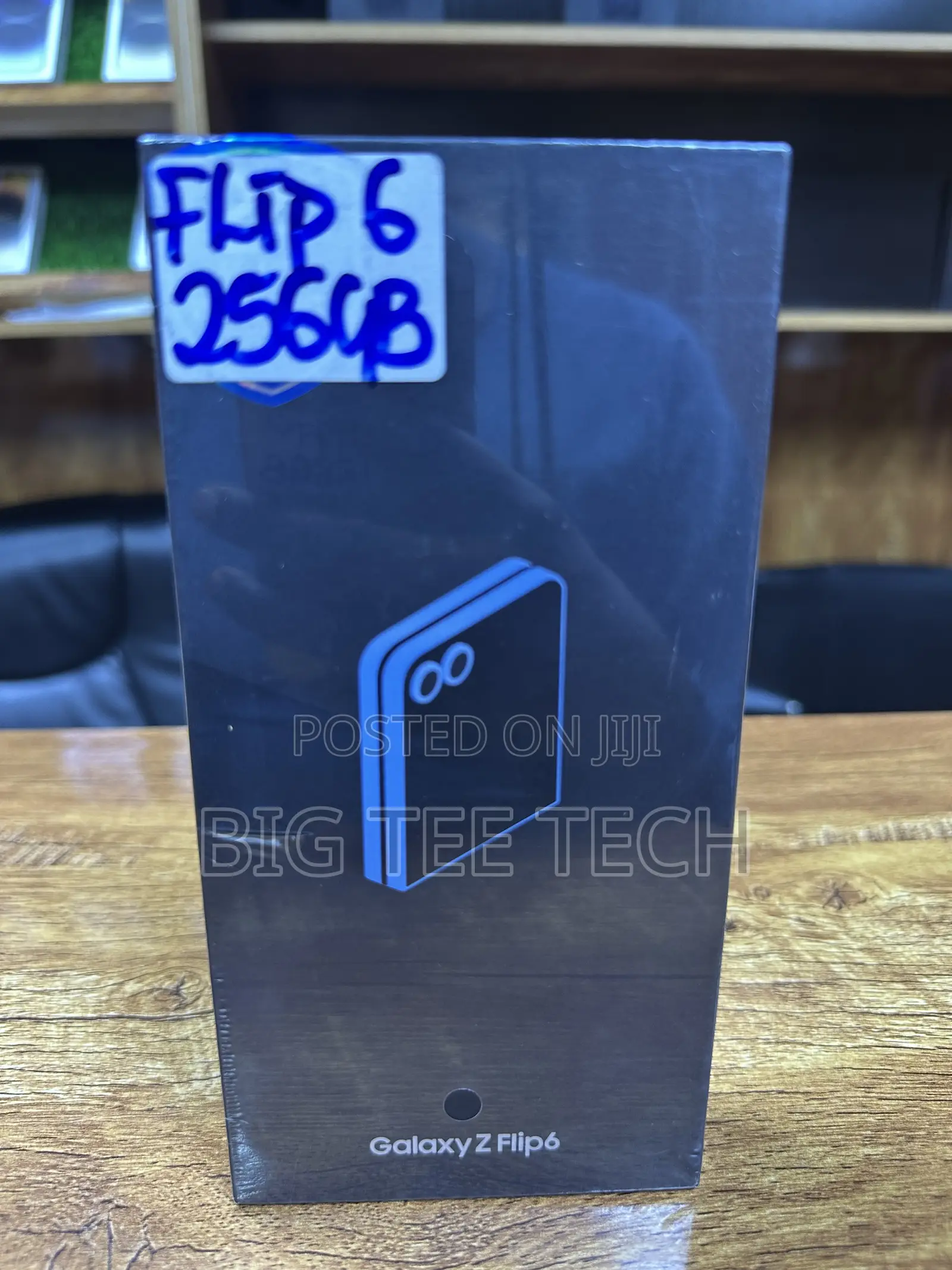 New Samsung Galaxy Z Flip6 256 GB Blue