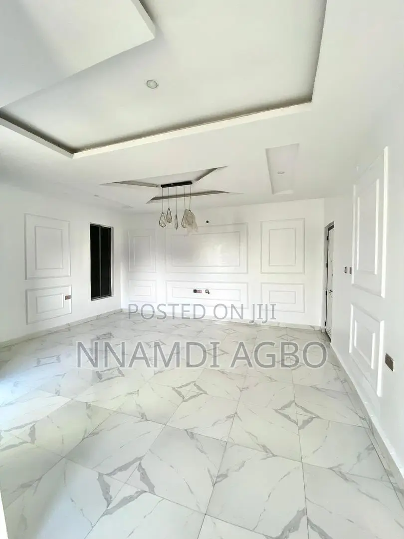 2bdrm Apartment in Ikate for sale