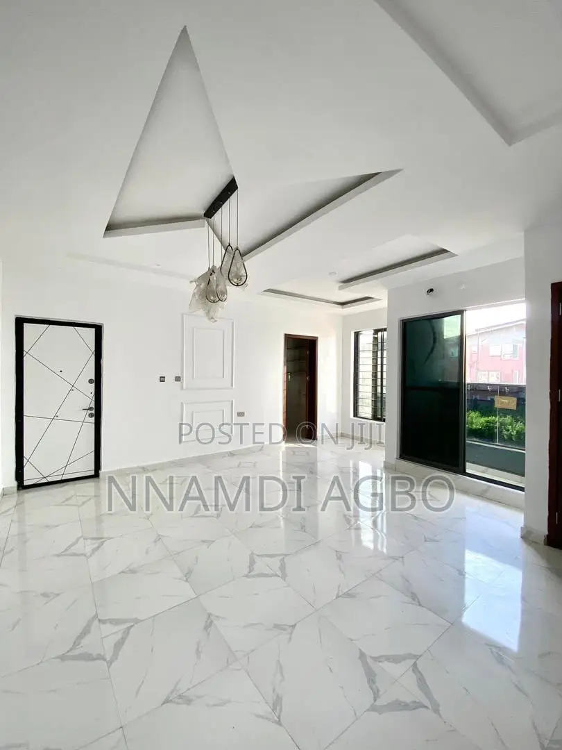 2bdrm Apartment in Ikate for sale