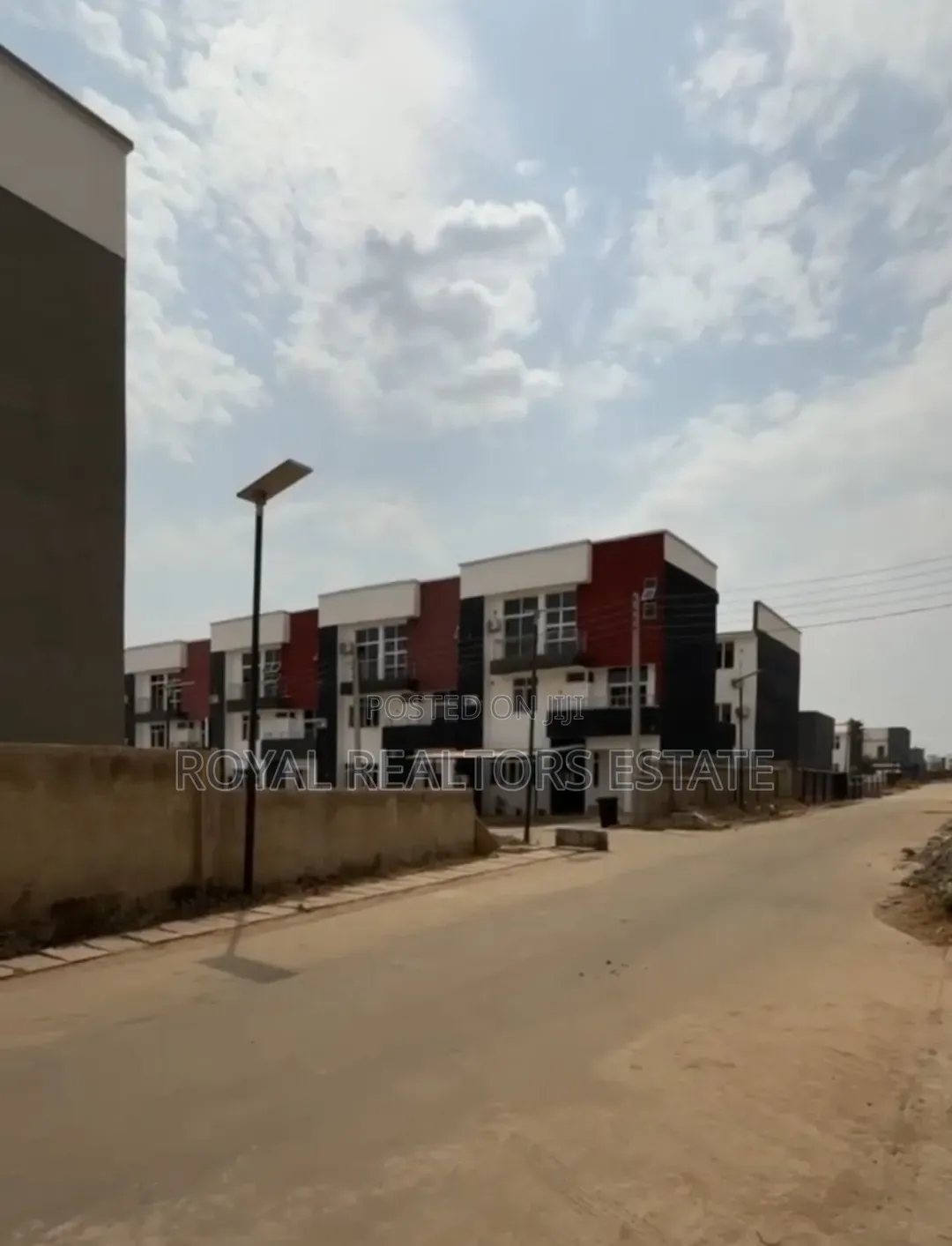 Furnished 6bdrm House in Dantata Estate, Bunkoro for sale