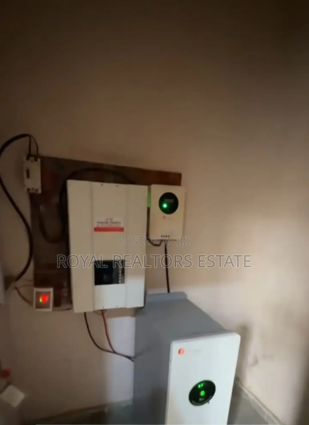 Furnished 6bdrm House in Dantata Estate, Bunkoro for sale