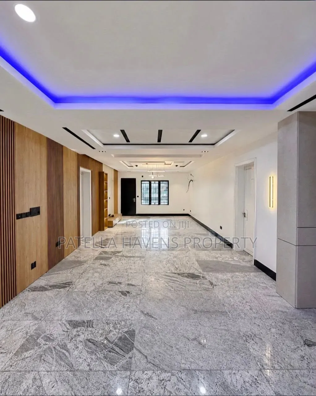 9bdrm Duplex in Guzape District for sale