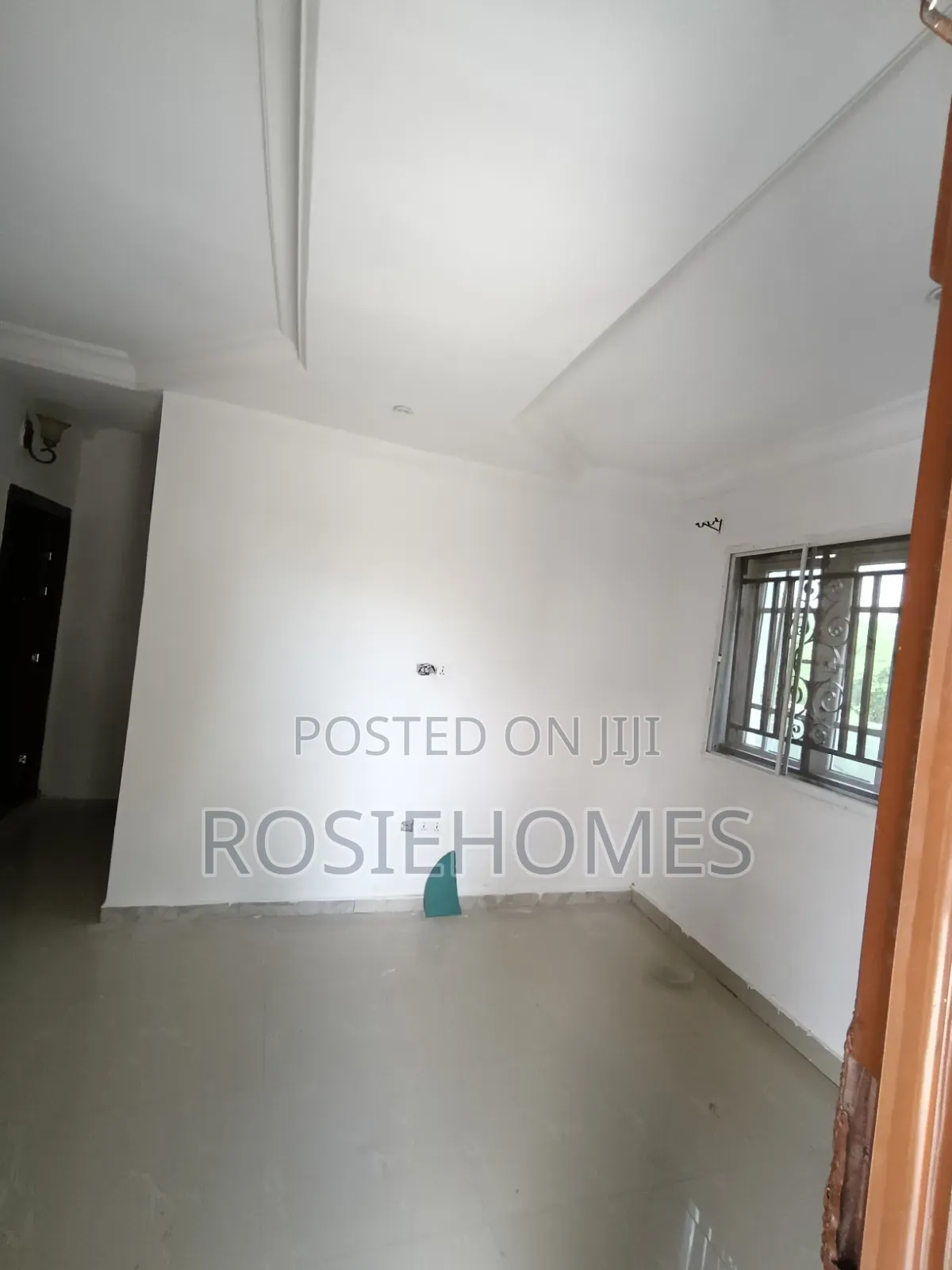 3bdrm Duplex in Abijo Gra, Sangotedo for rent