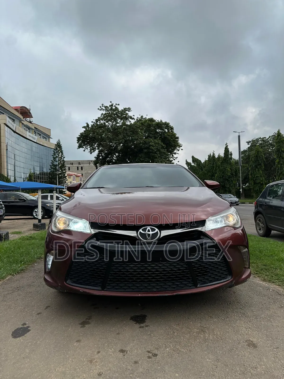 Toyota Camry XSE 4dr Sedan (2.5l 4cyl 6A) 2016 Red