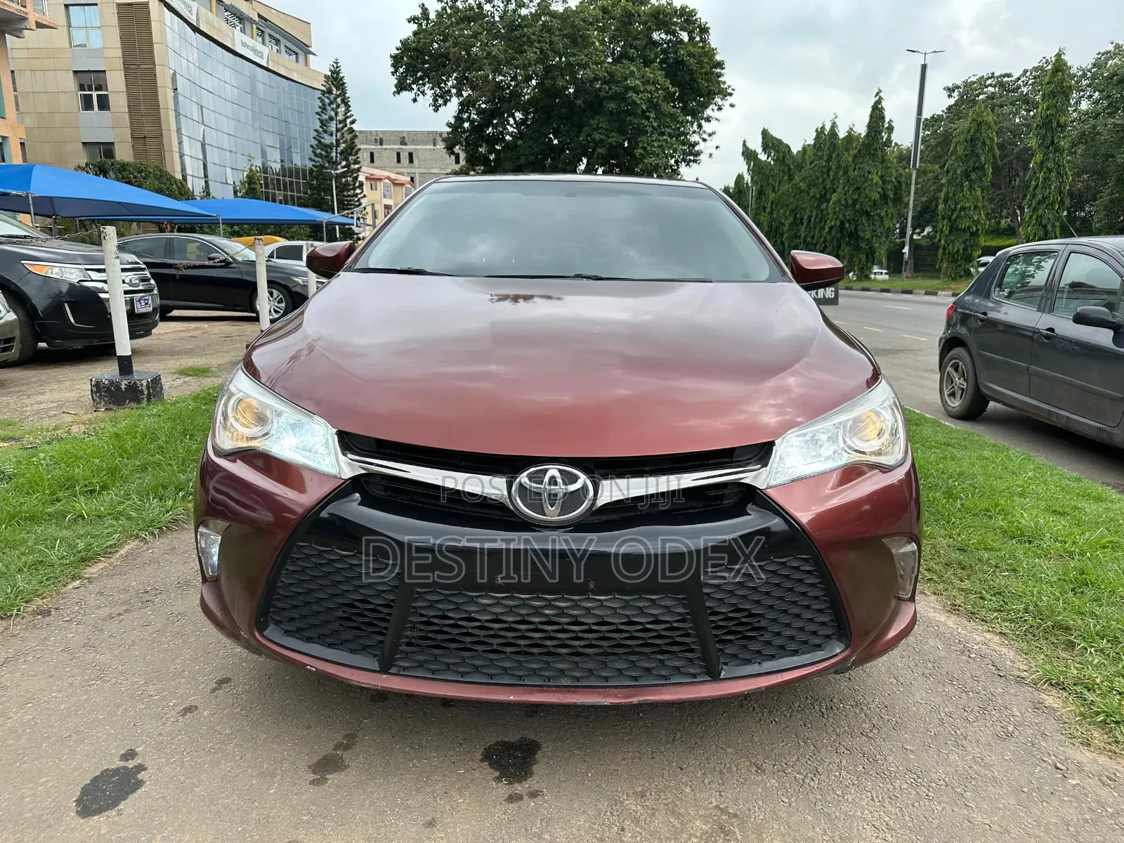 Toyota Camry XSE 4dr Sedan (2.5l 4cyl 6A) 2016 Red