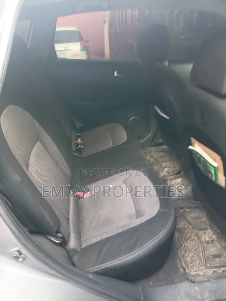 Nissan Rogue SV 2012 Gray