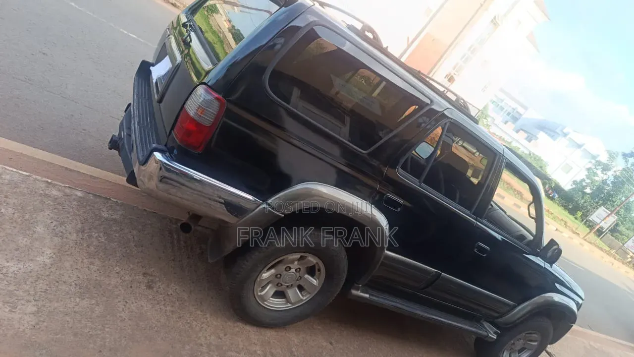 Toyota 4-Runner 2002 Black