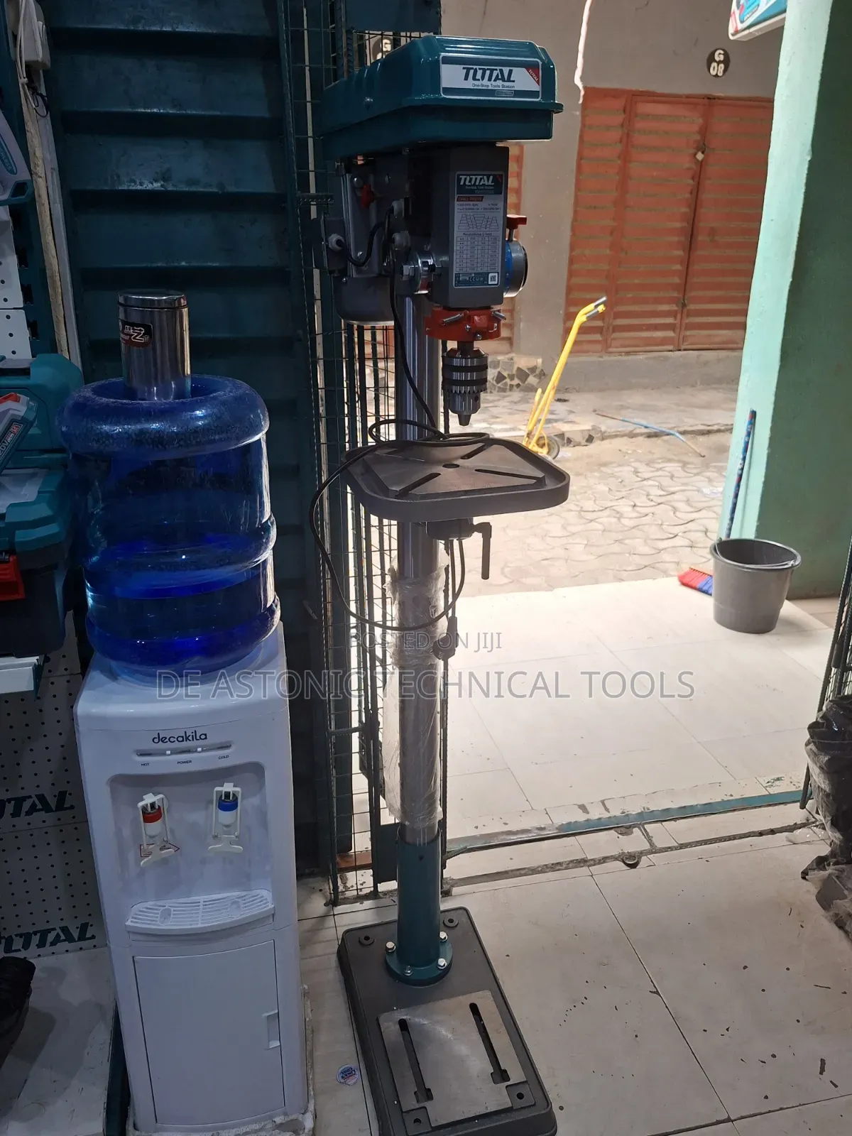 Total 750w Drill Press-20mm