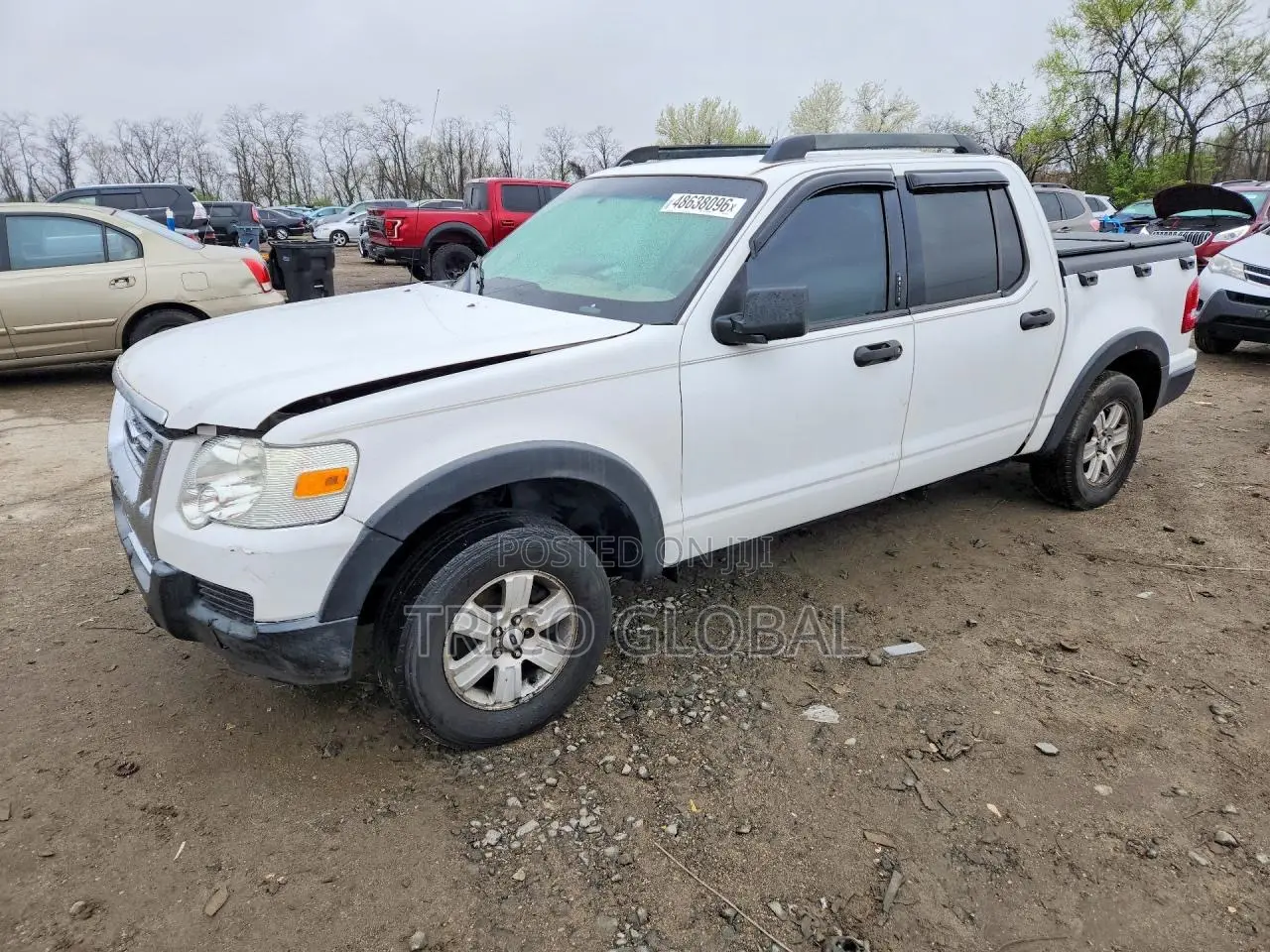 Ford Sport Trac 2007 White