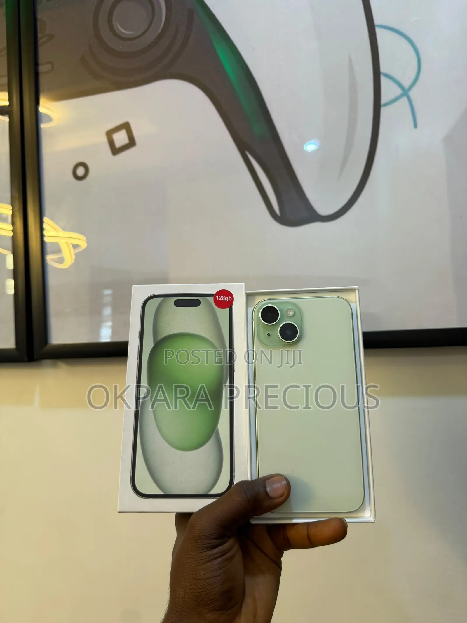 New Apple iPhone 15 128 GB Green