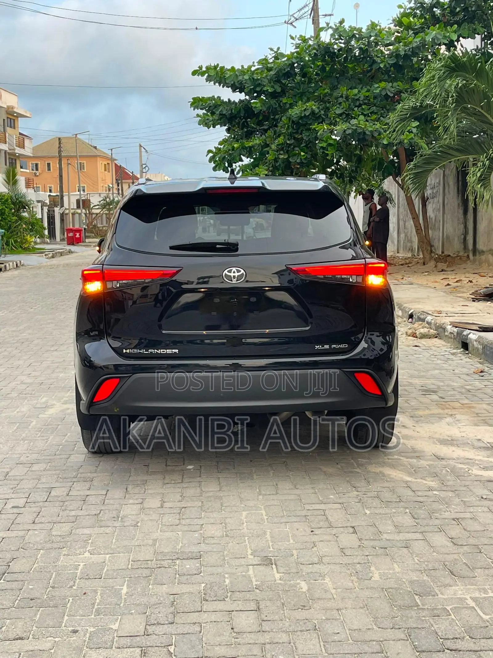 Toyota Highlander XLE AWD 2023 Black