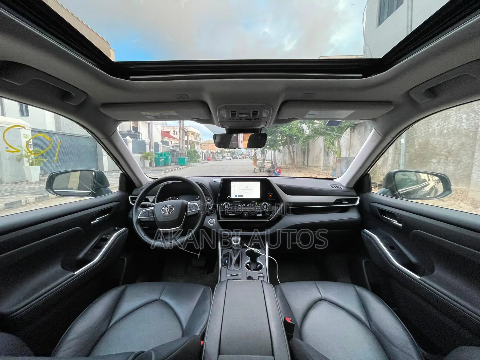 Toyota Highlander XLE AWD 2023 Black