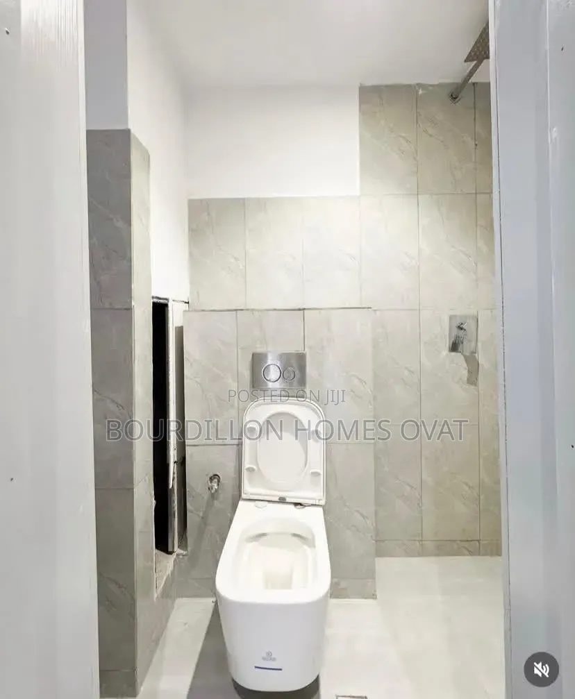 2bdrm Apartment in Freedomway Lekki for rent